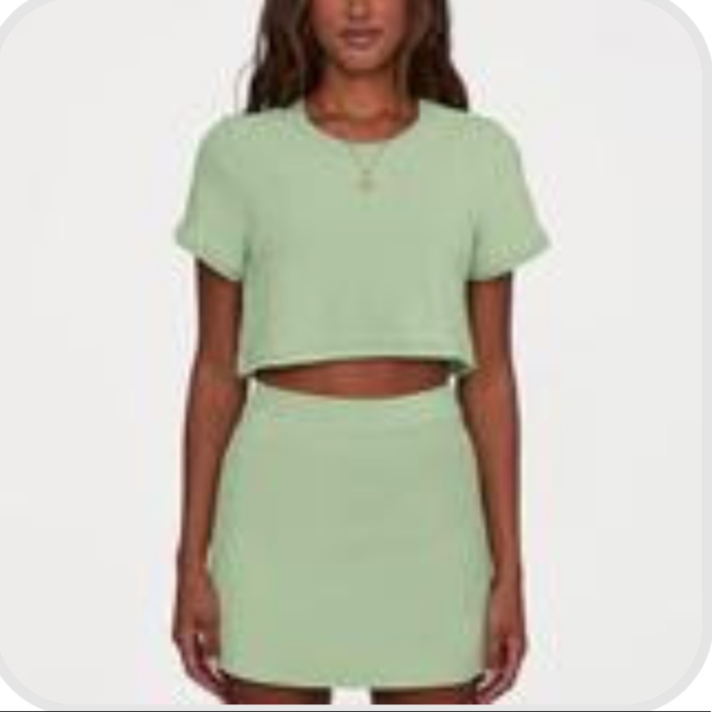 Set Active 2 piece skirt & top set